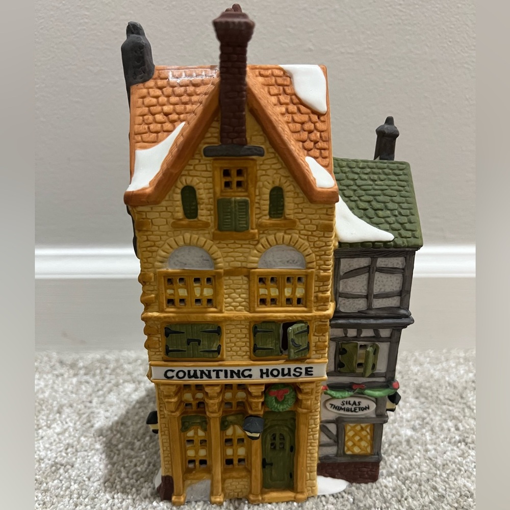 Christmas Village Counting House by Department 56 1988 Dickens’ Village Series